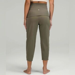 Lululemon Align Ribbed Waist Cropped Jogger – Carob Brown Sz 6 NWOT Rare Color